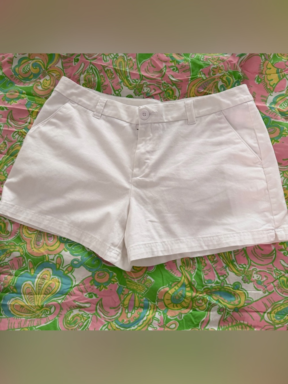 BCG Women’s White Cotton Chino Shorts